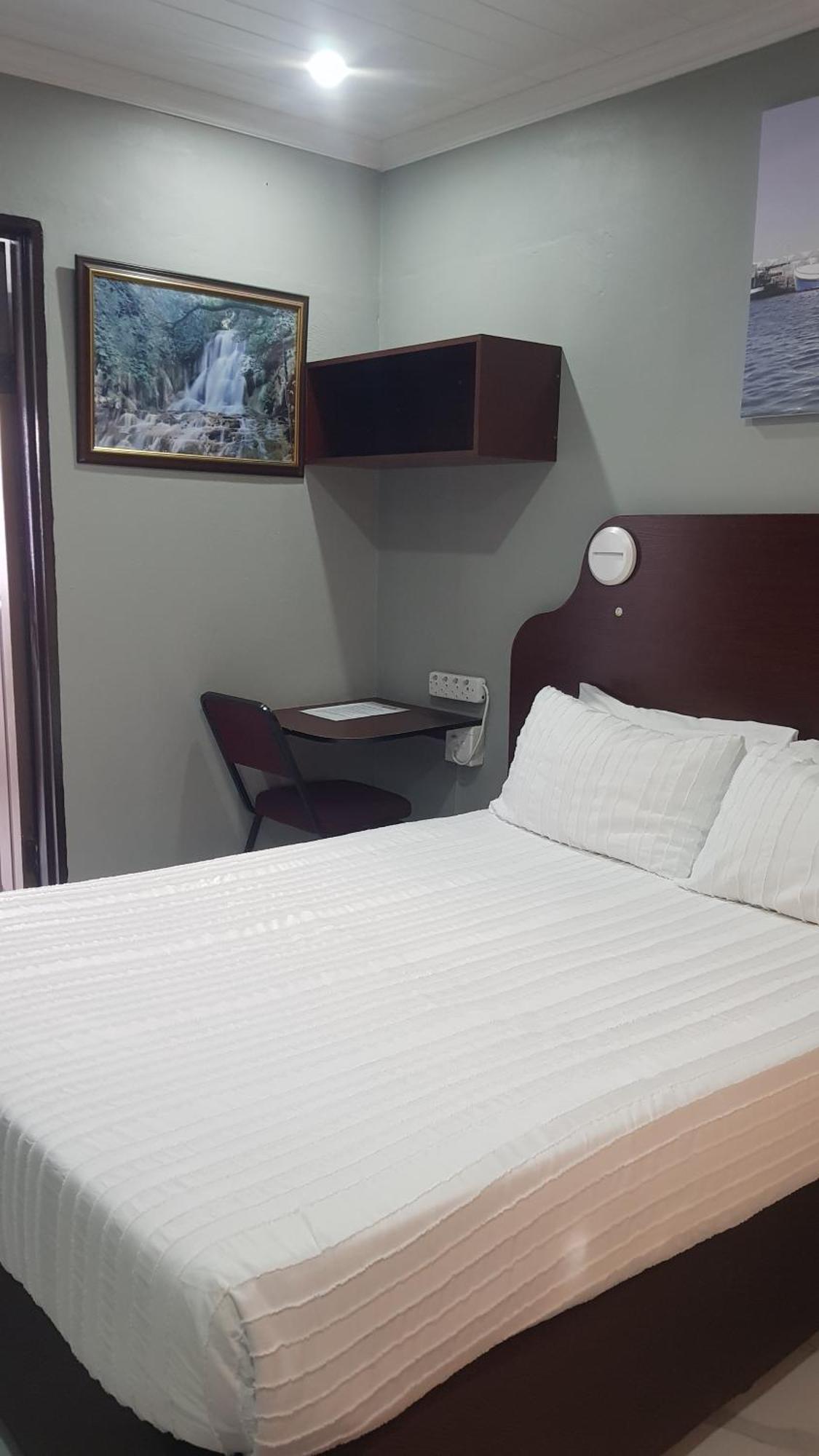 Rainbow Guest House And Tours Uitenhage Buitenkant foto